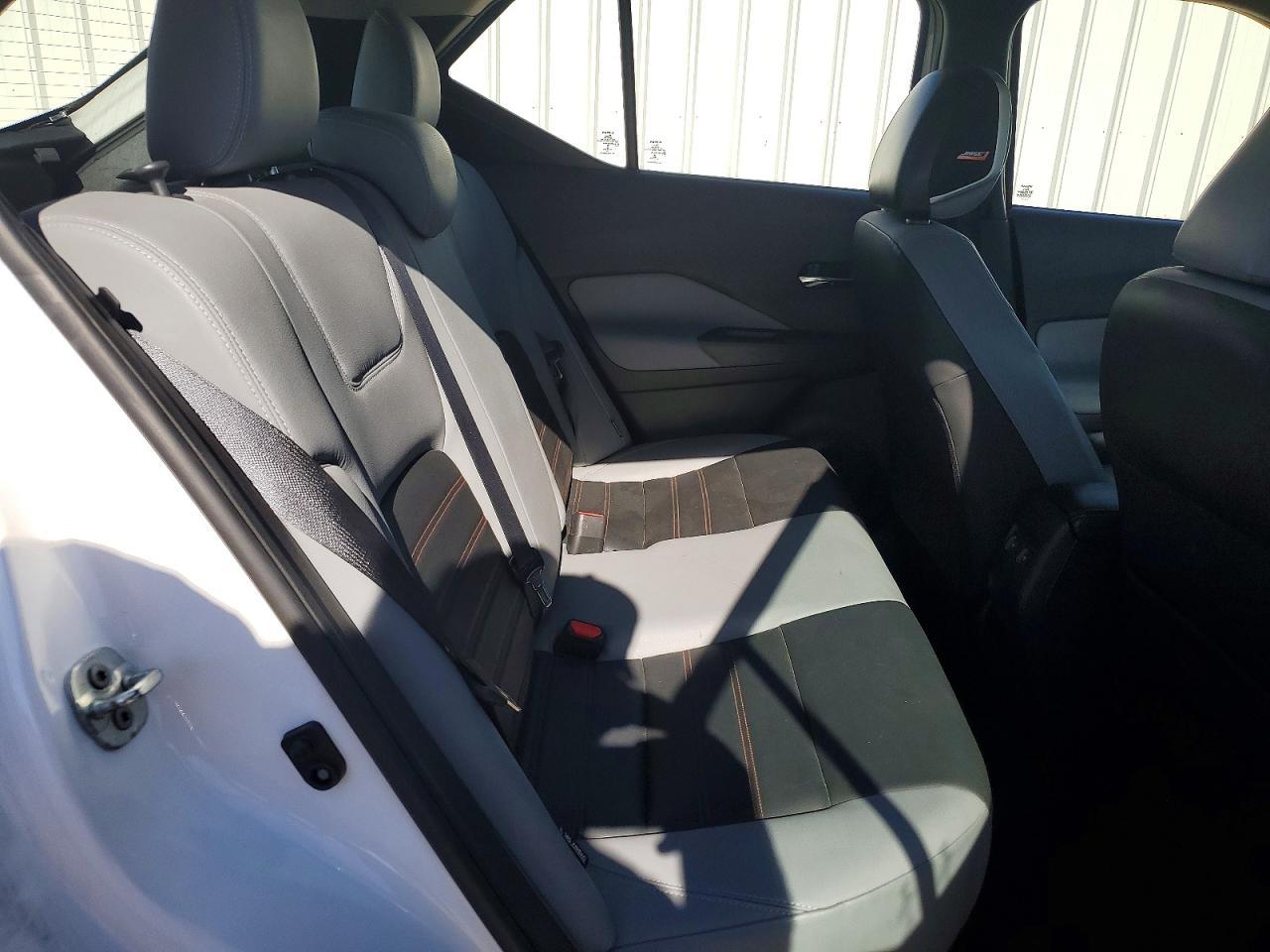 2022 NISSAN KICKS