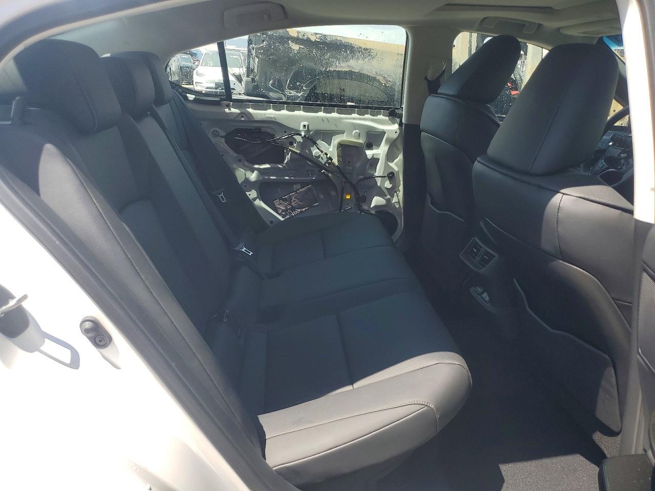 2025 LEXUS ES 300H