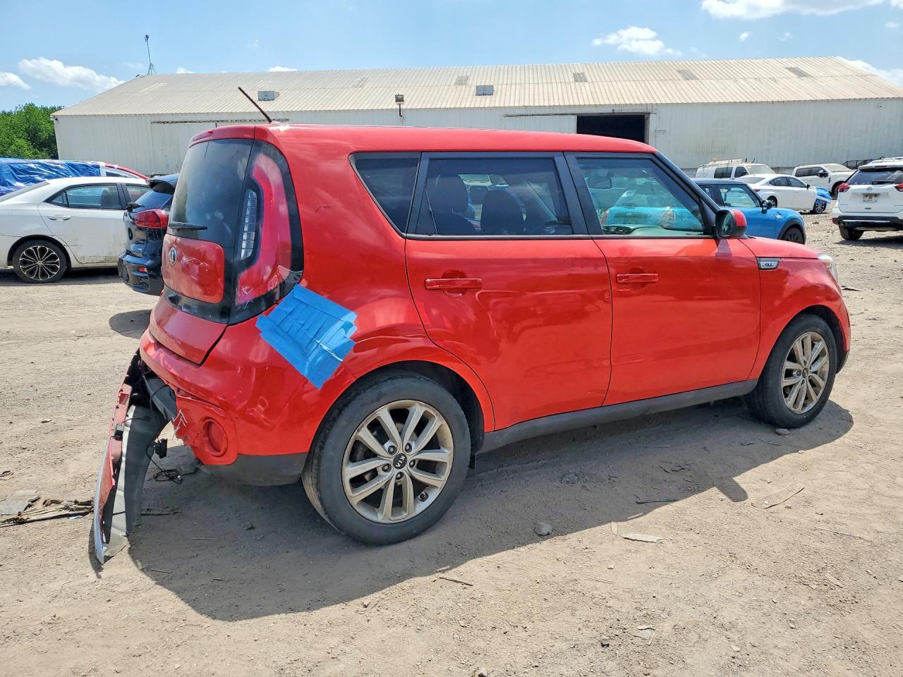 2017 KIA SOUL