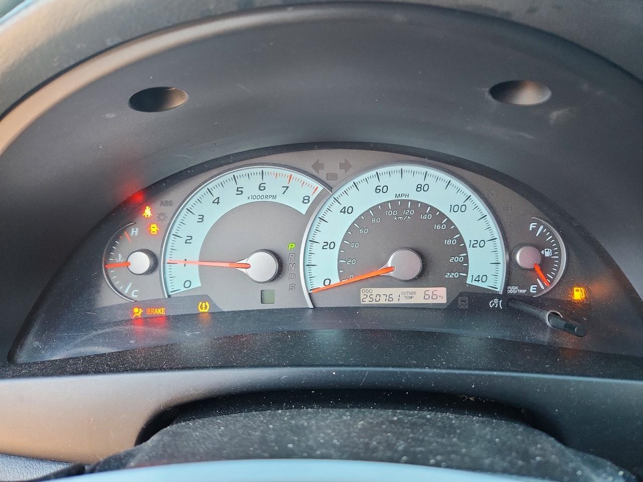 2010 TOYOTA CAMRY