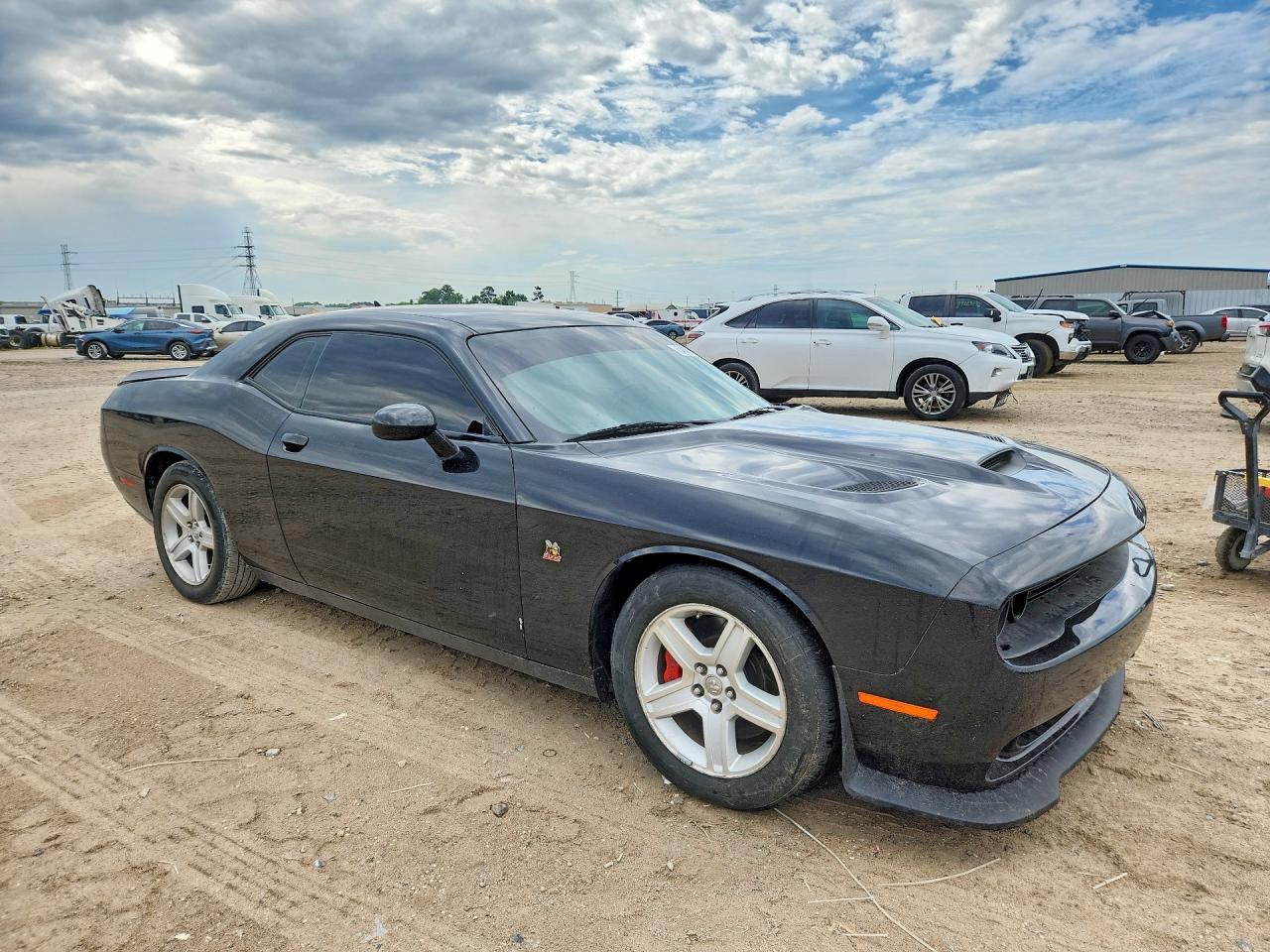 2020 DODGE Challenger