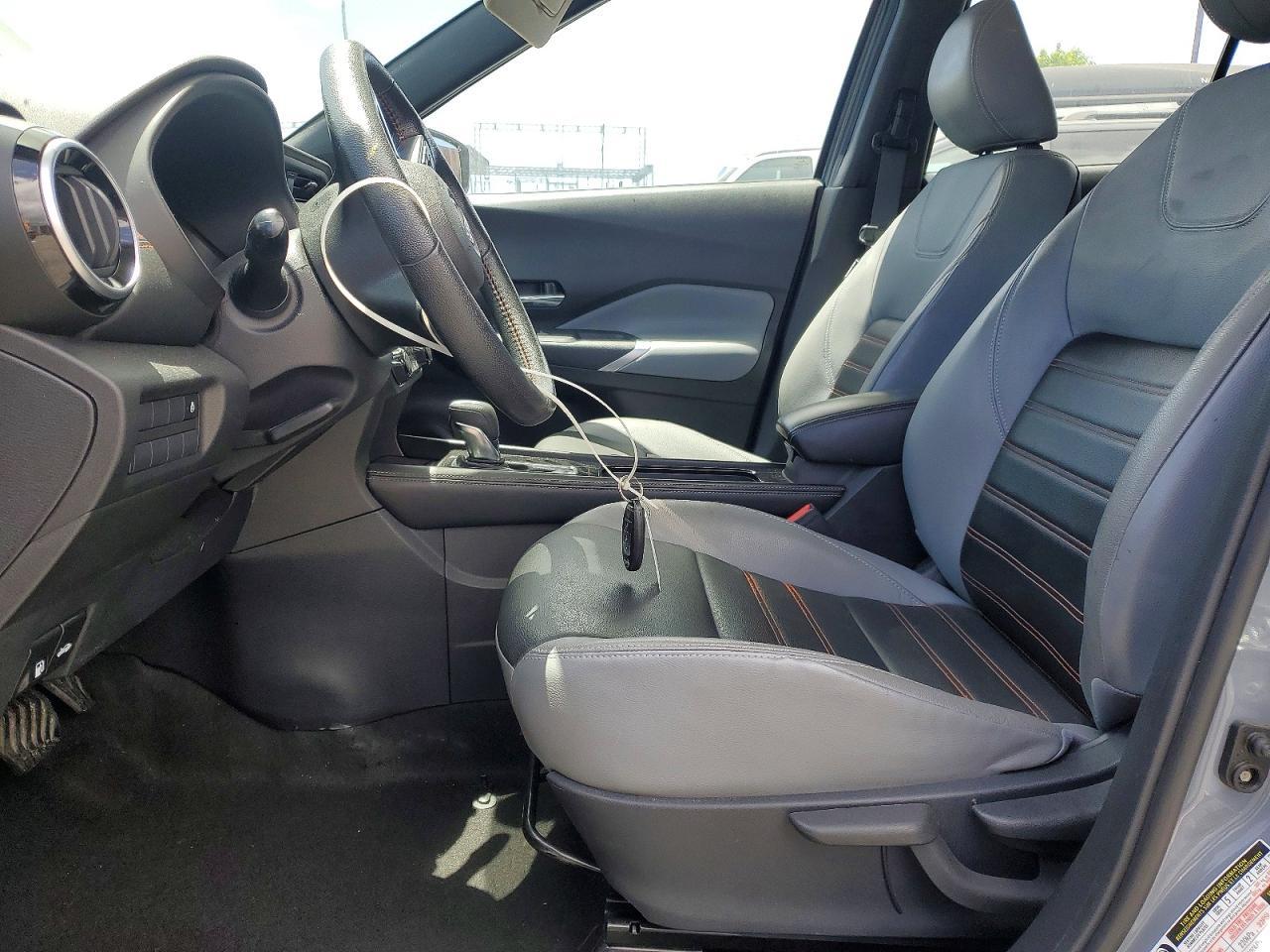 2023 NISSAN KICKS