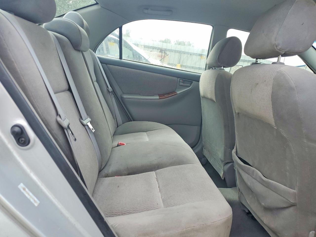 2005 TOYOTA COROLLA