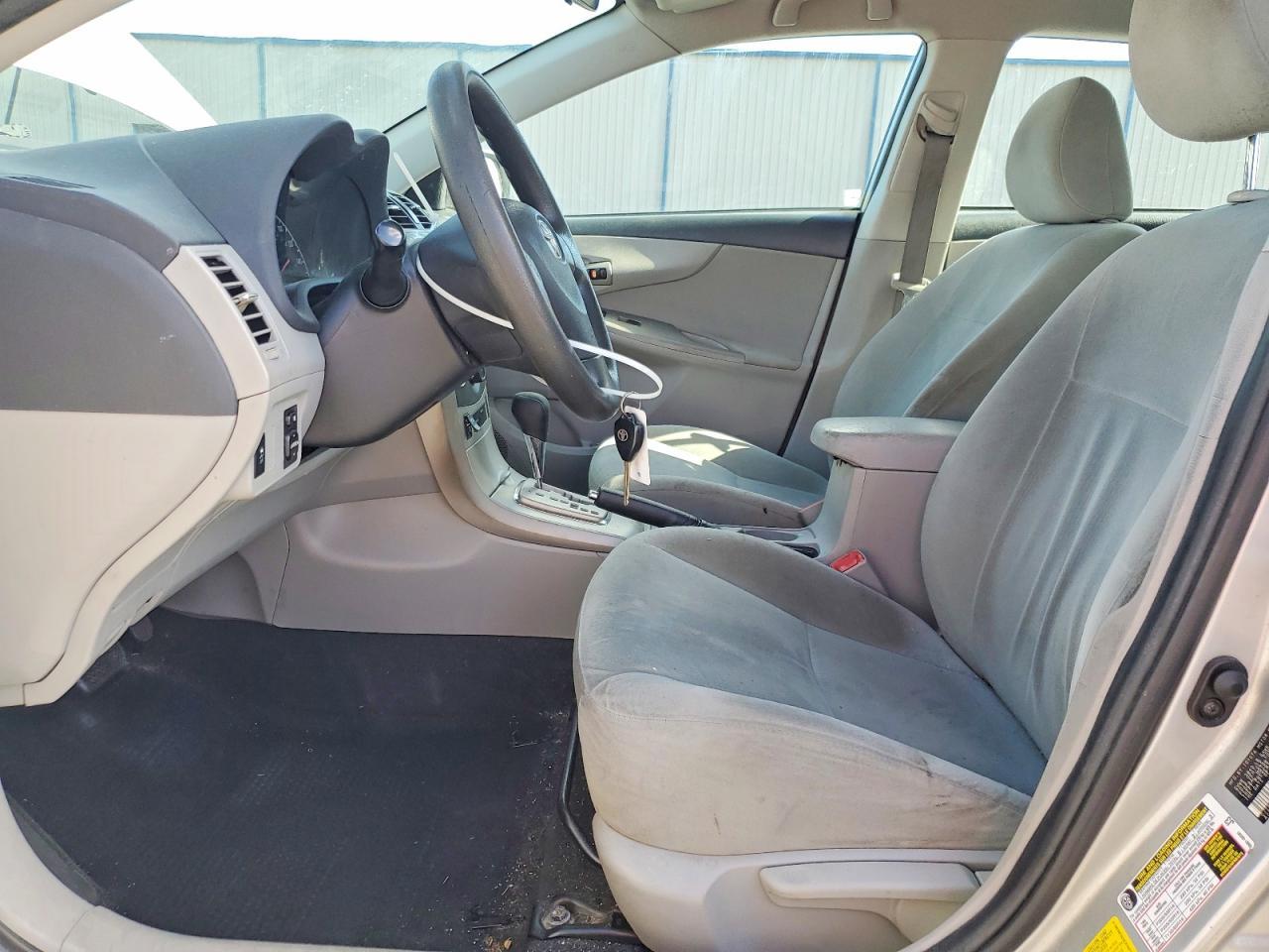 2013 TOYOTA COROLLA