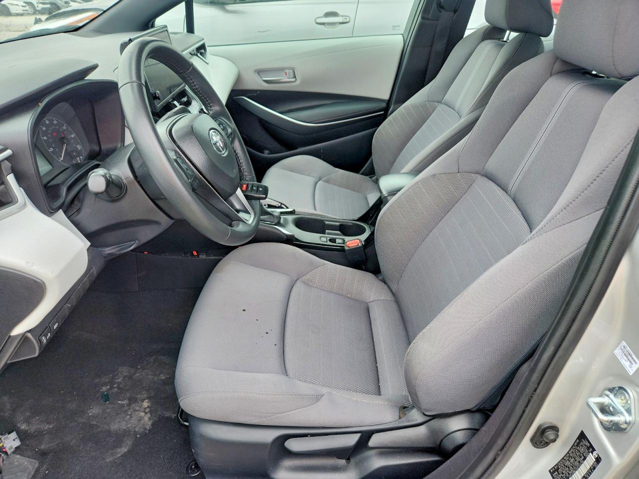 2025 TOYOTA COROLLA