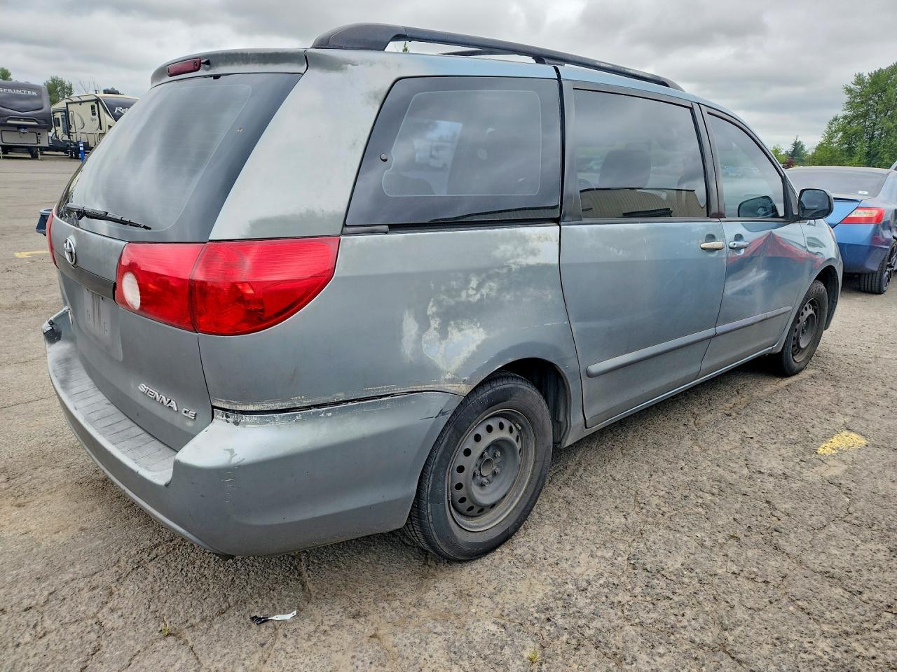 2008 TOYOTA SIENNA