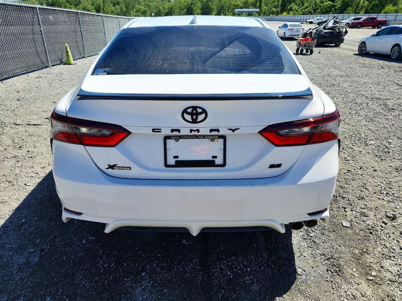 2022 TOYOTA CAMRY