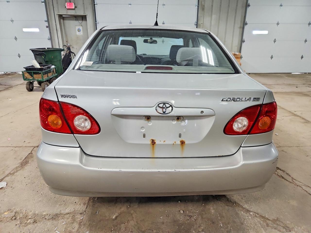 2004 TOYOTA COROLLA