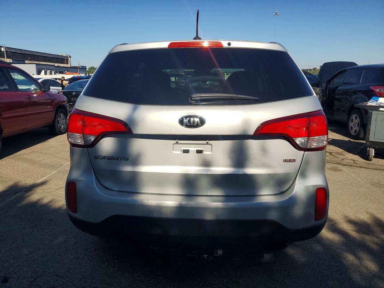 2015 KIA SORENTO