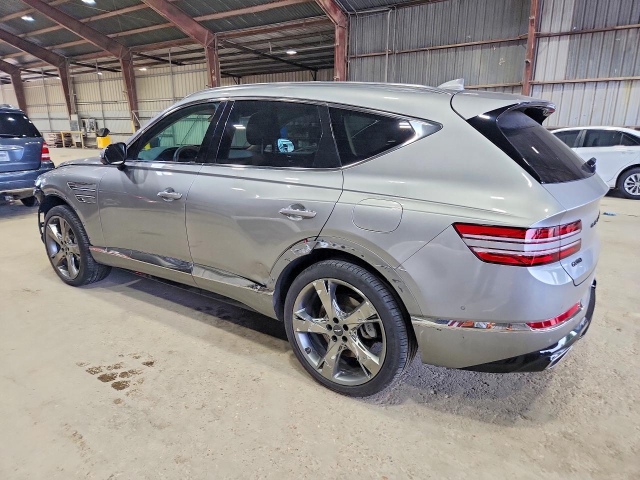2023 GENESIS GV80