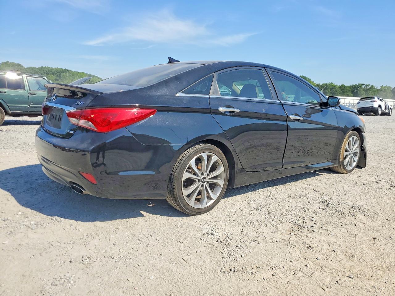 2014 HYUNDAI SONATA