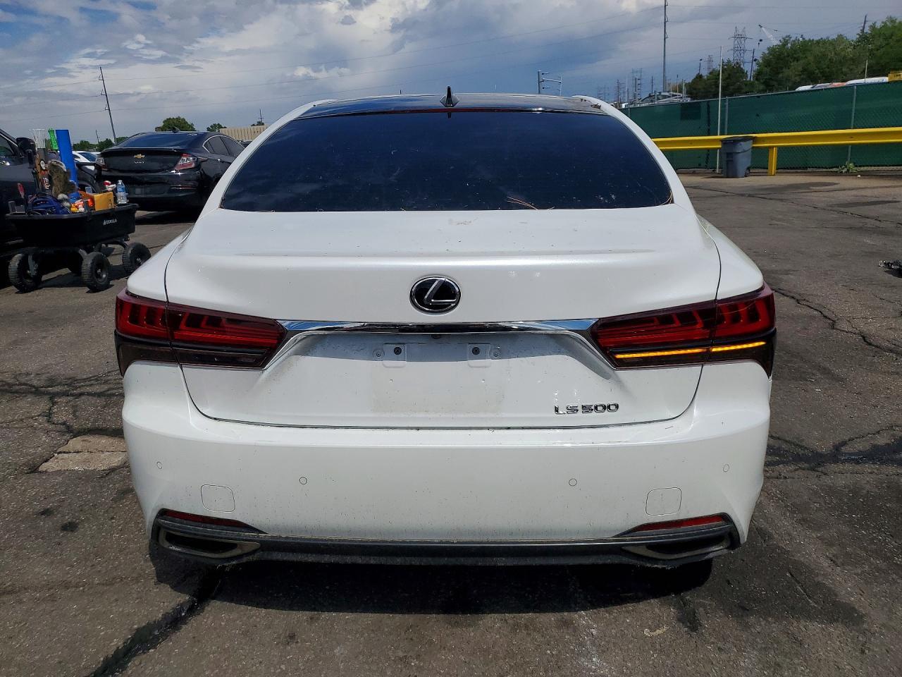 2022 LEXUS LS 500
