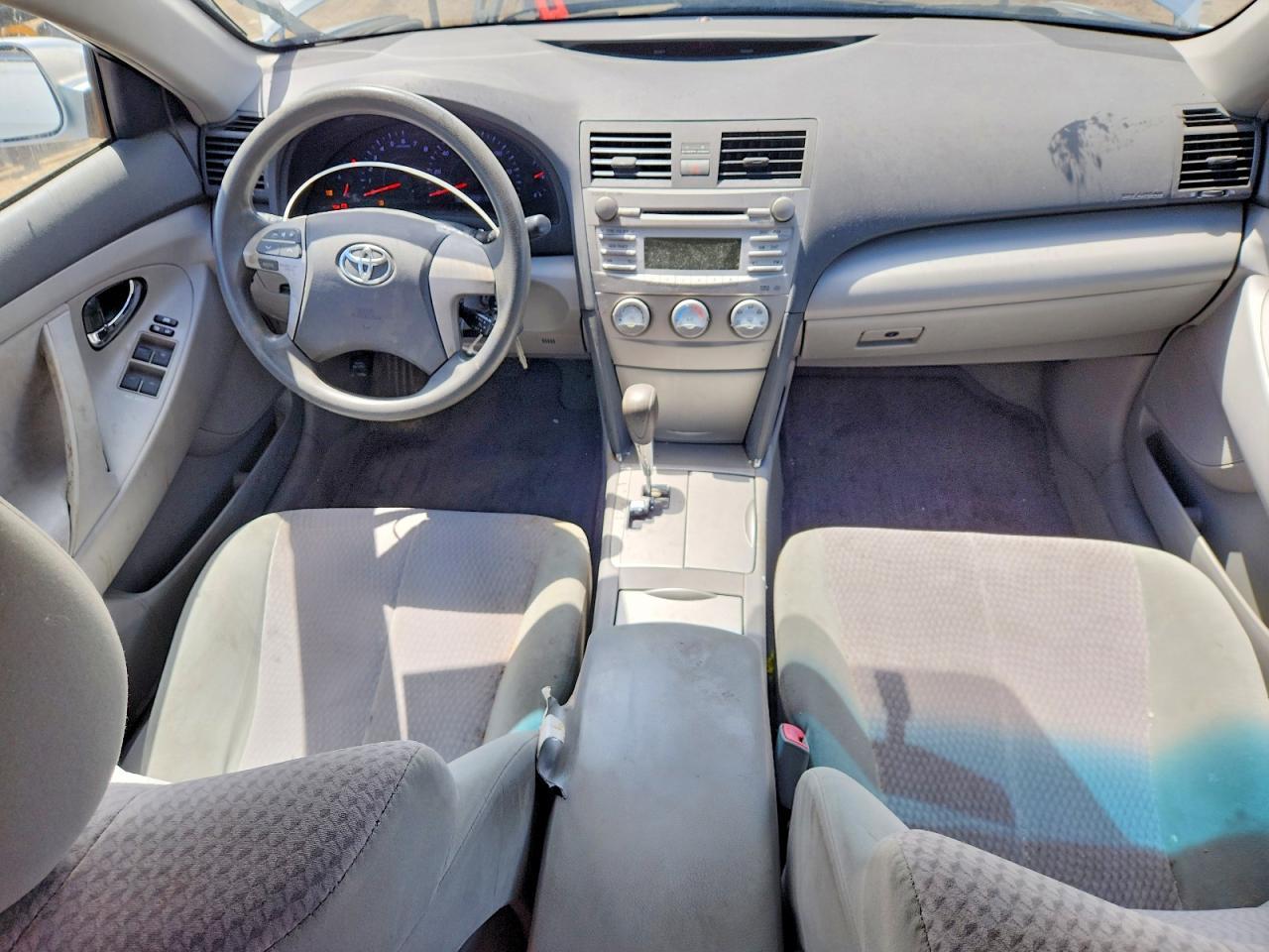 2011 TOYOTA CAMRY