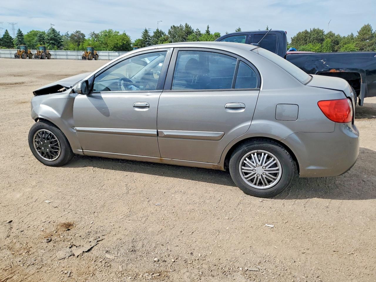 2011 KIA RIO