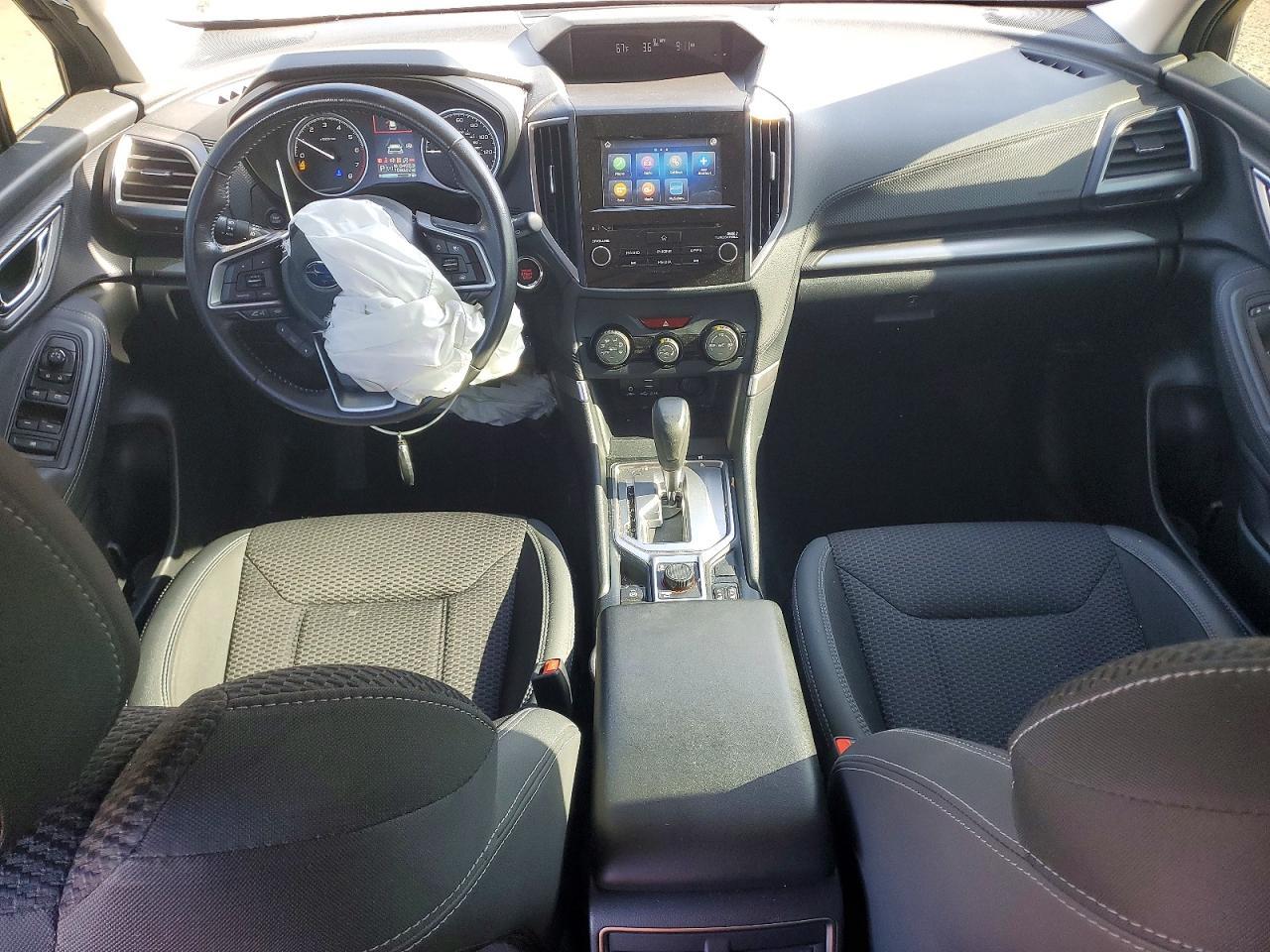 2022 SUBARU FORESTER
