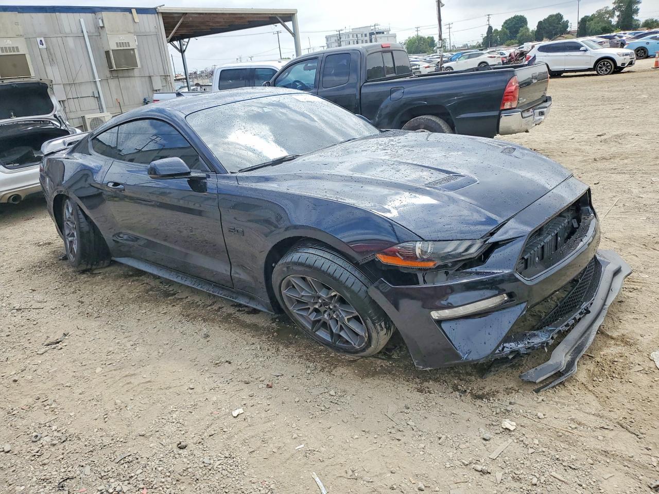 2021 FORD MUSTANG