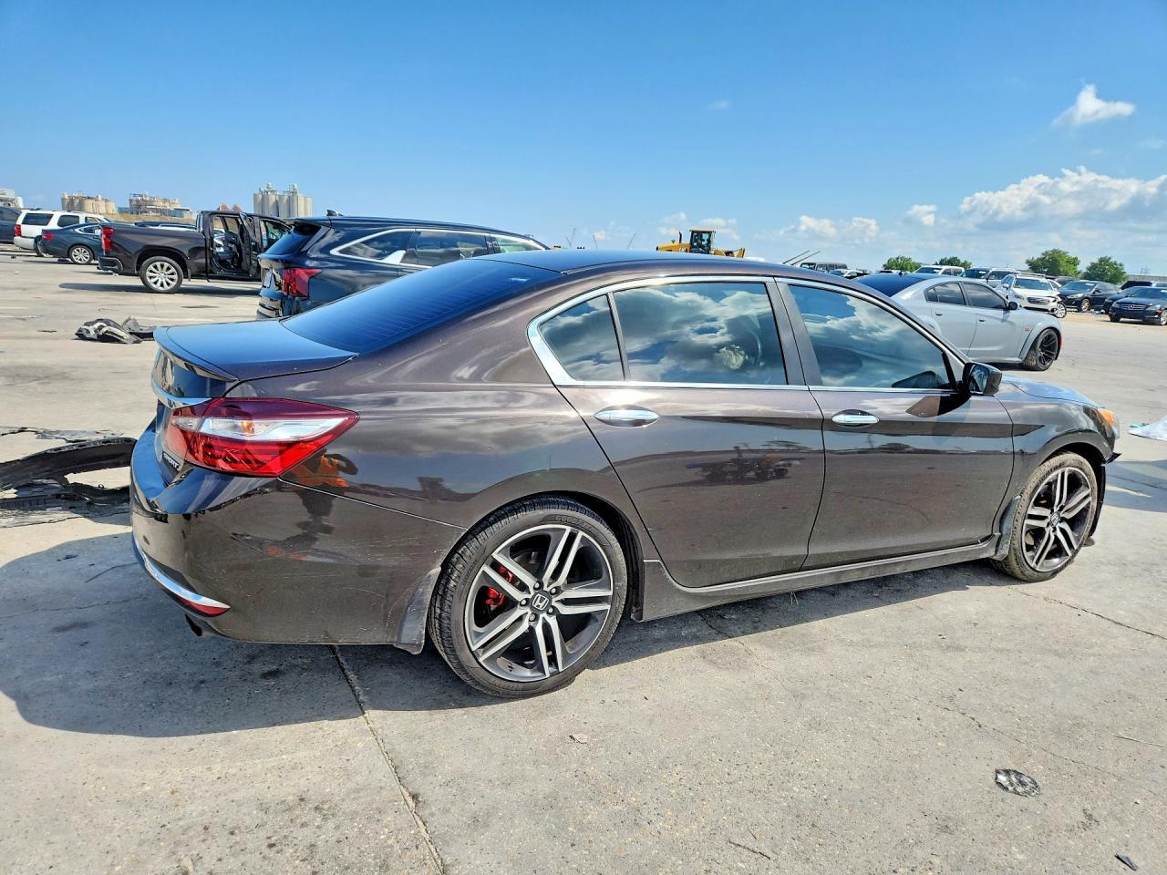2017 HONDA ACCORD