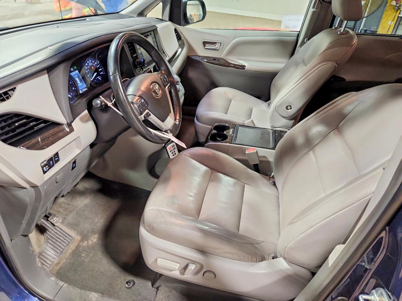 2018 TOYOTA SIENNA
