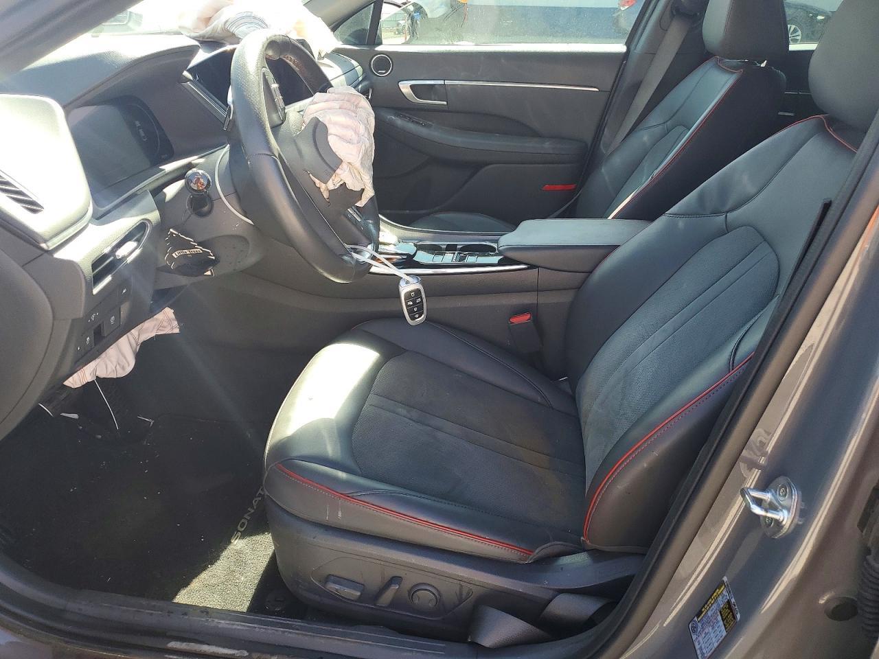 2022 HYUNDAI SONATA