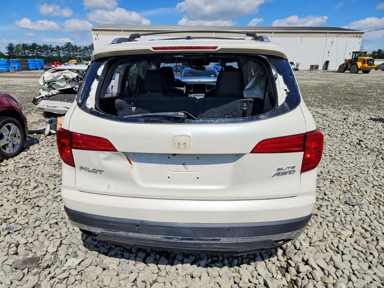 2016 HONDA PILOT
