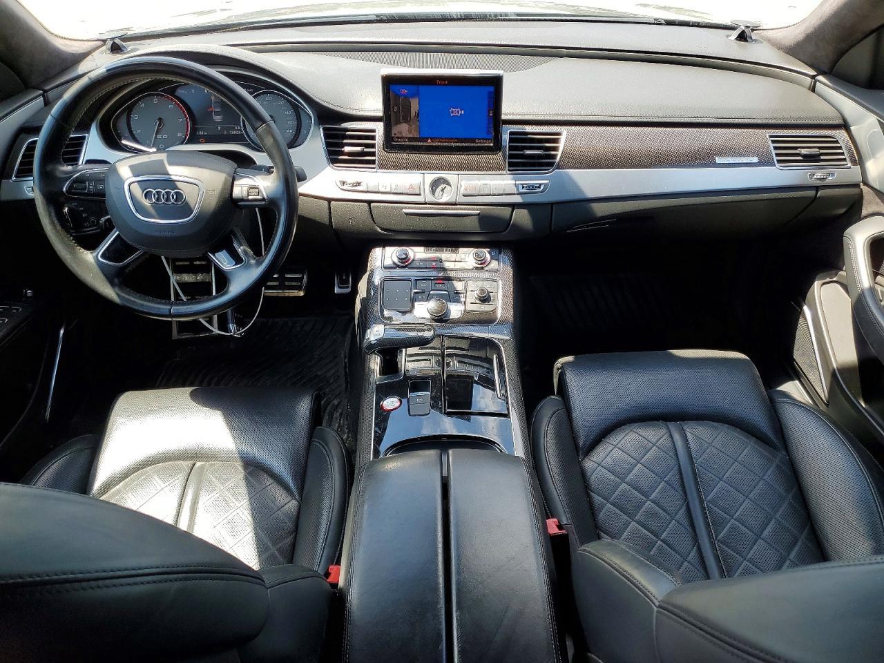 2013 AUDI S8