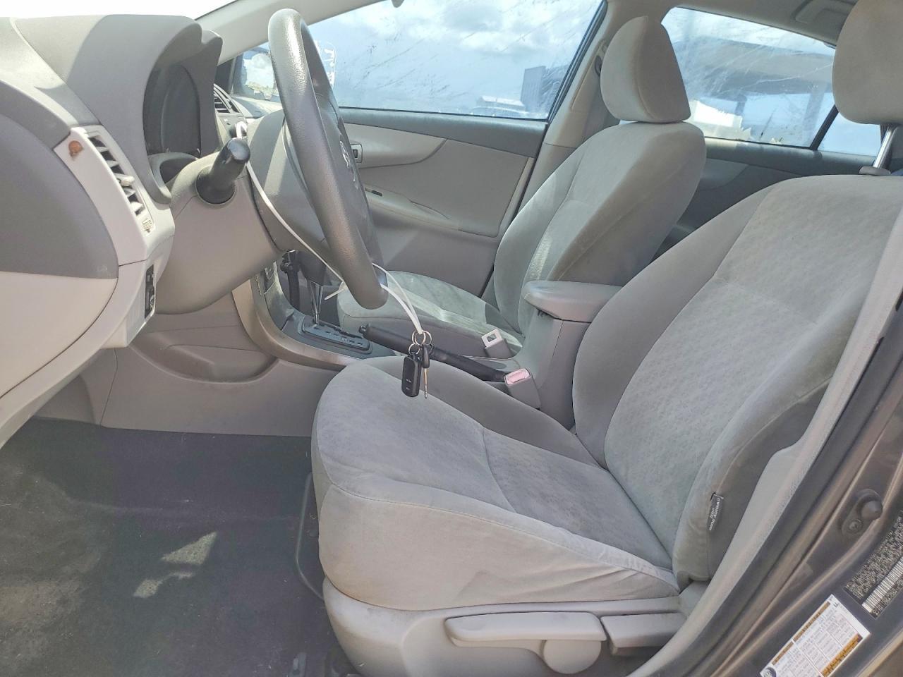 2009 TOYOTA COROLLA