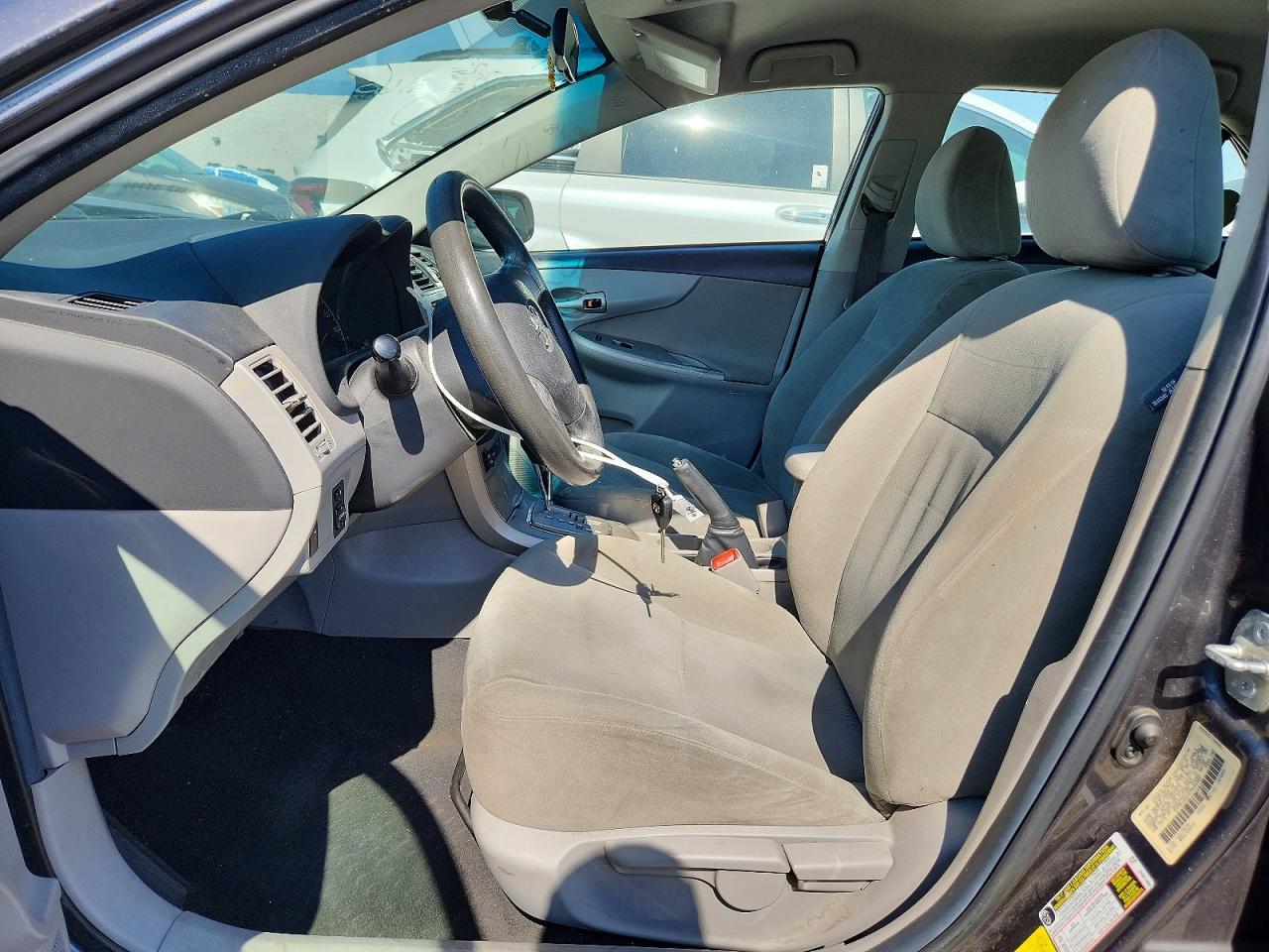 2013 TOYOTA COROLLA
