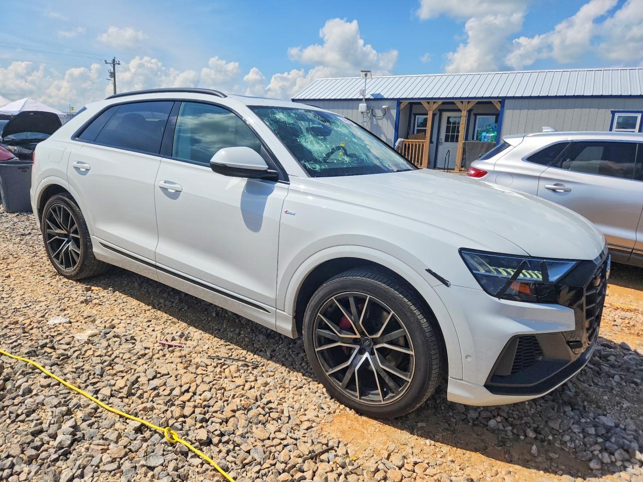 2020 AUDI Q8