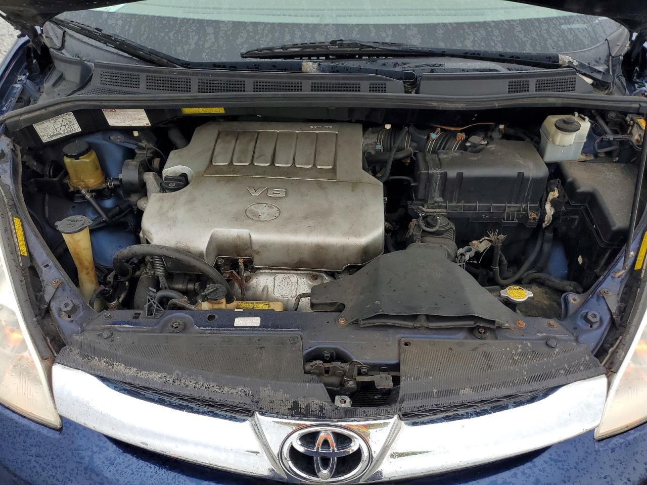 2007 TOYOTA SIENNA