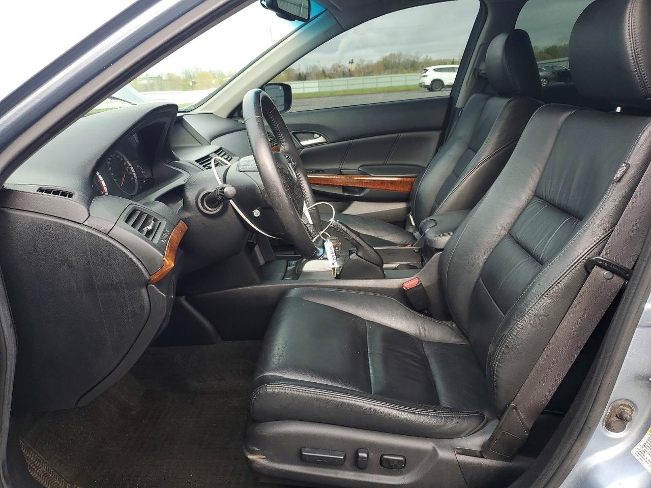 2011 HONDA ACCORD