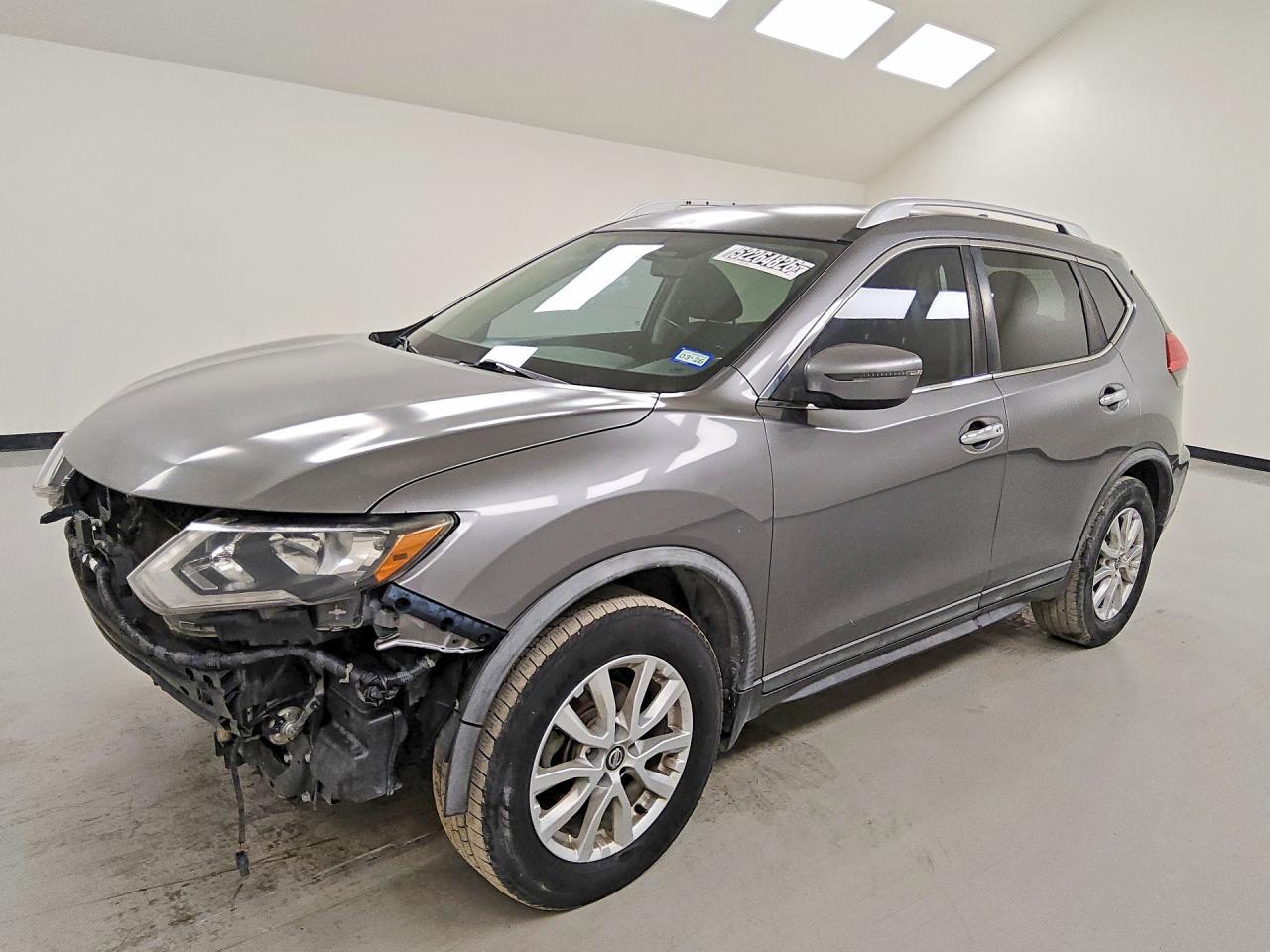 2017 NISSAN ROGUE