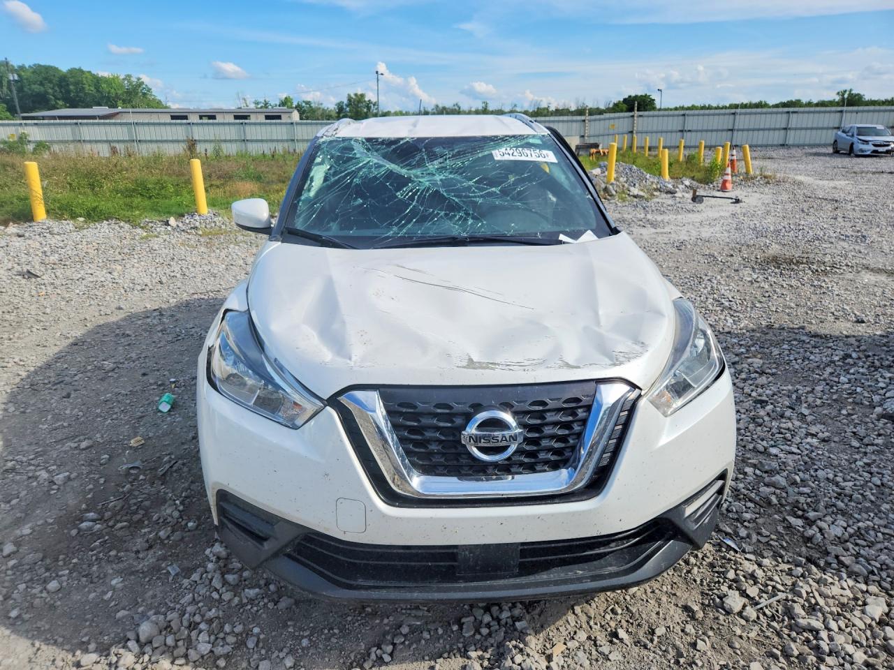 2020 NISSAN KICKS