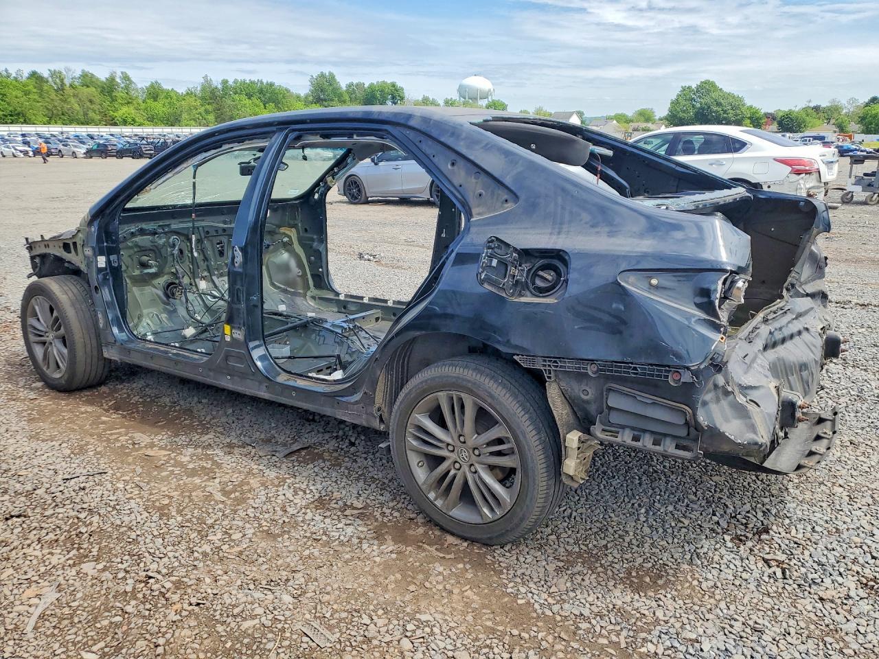 2017 TOYOTA CAMRY