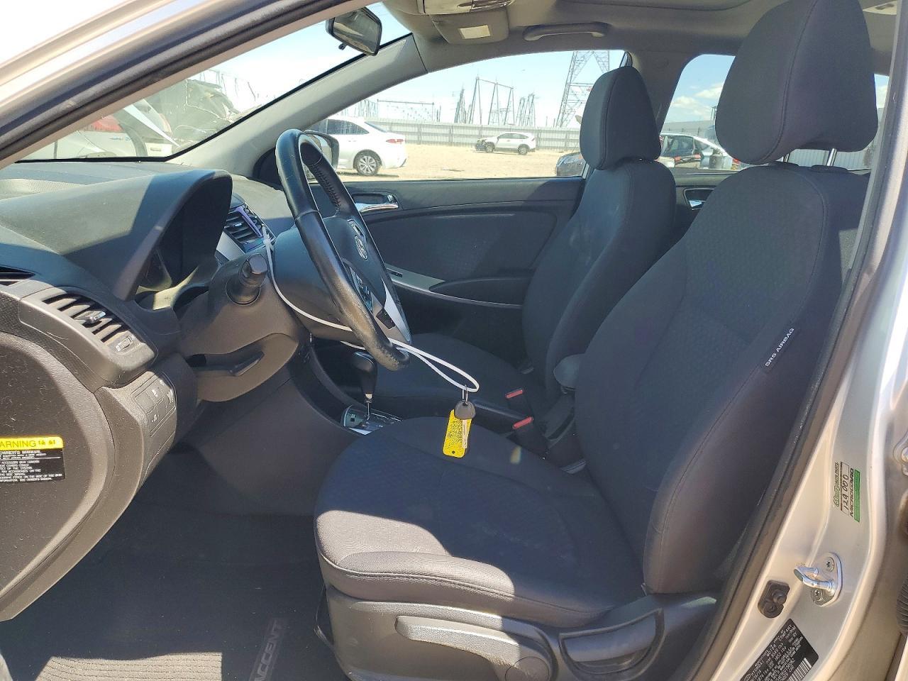 2014 HYUNDAI ACCENT