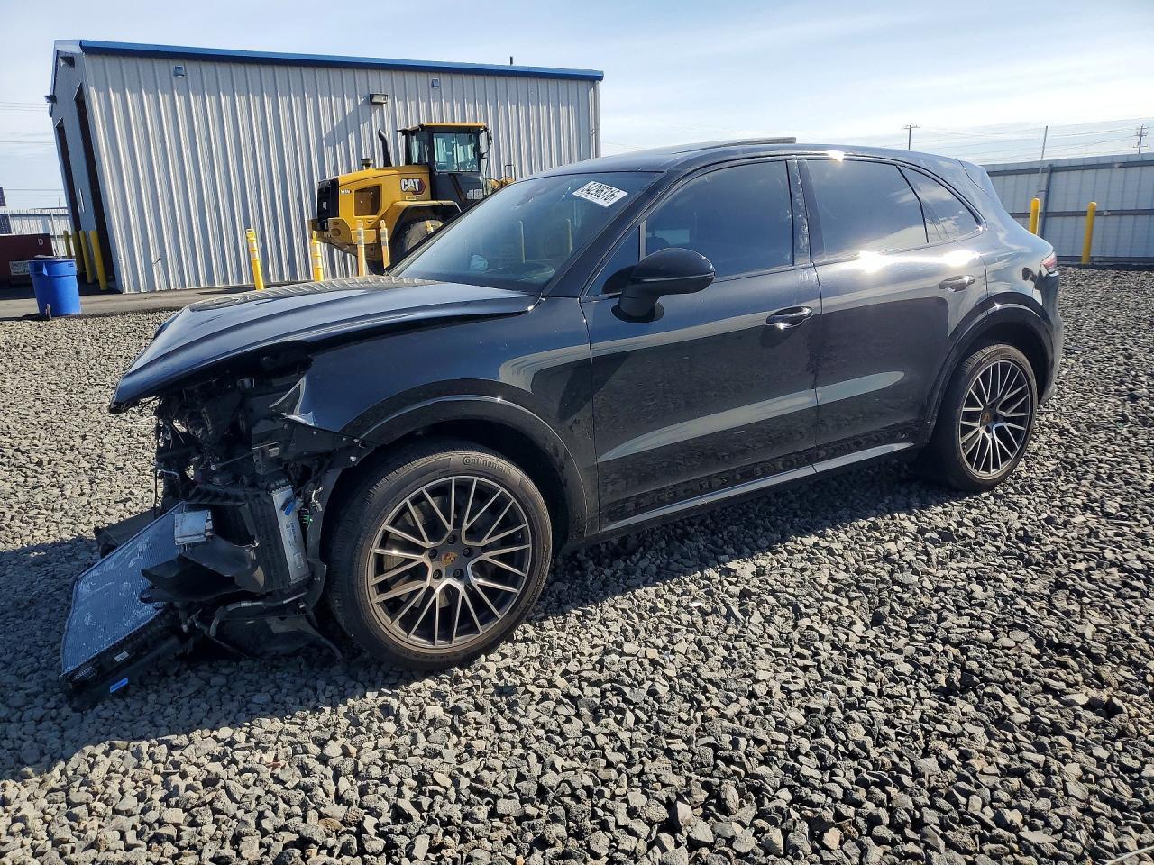 2022 PORSCHE CAYENNE