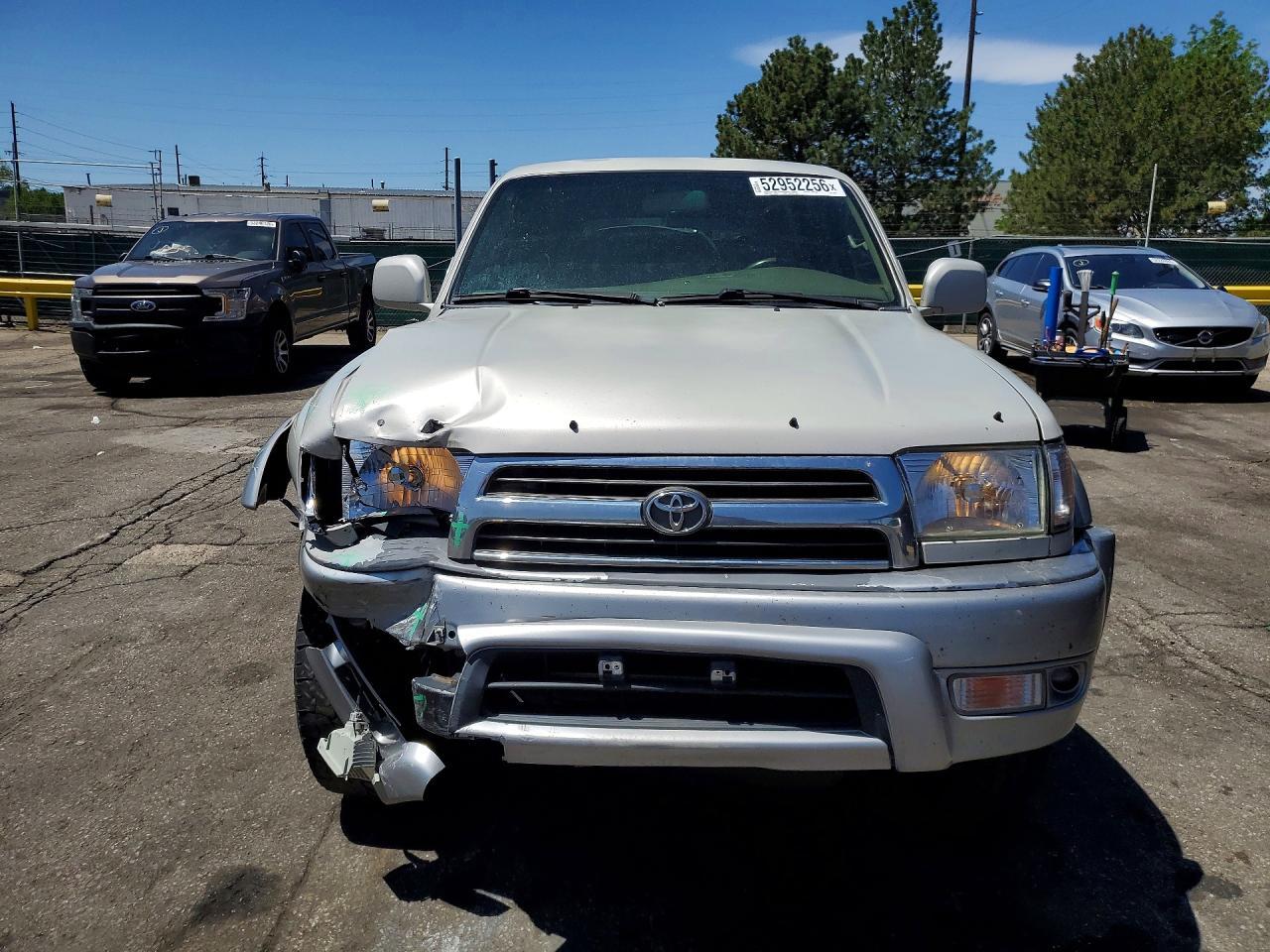 2000 TOYOTA 4Runner
