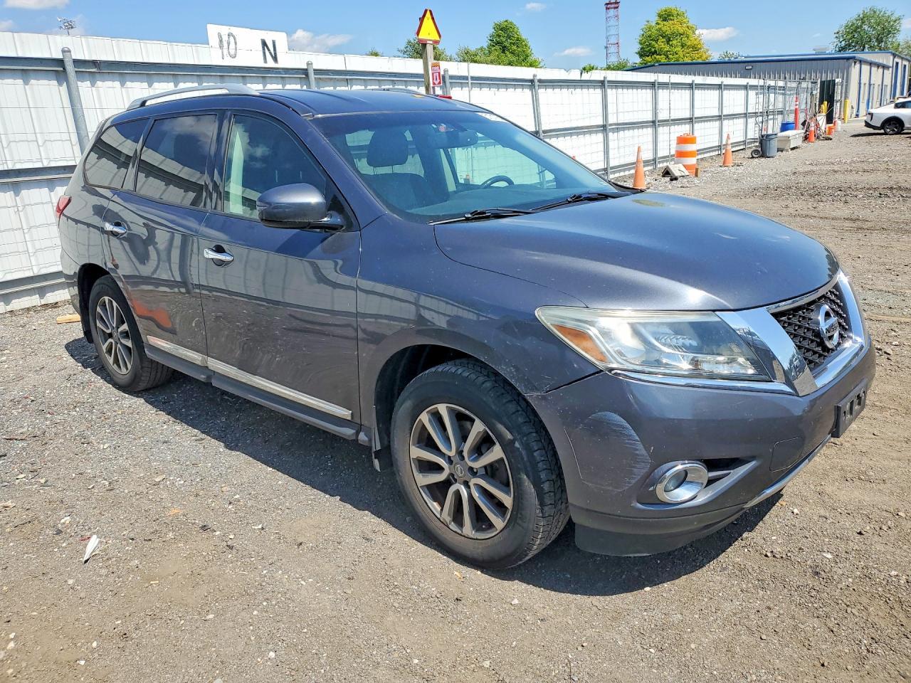 2014 NISSAN PATHFINDER