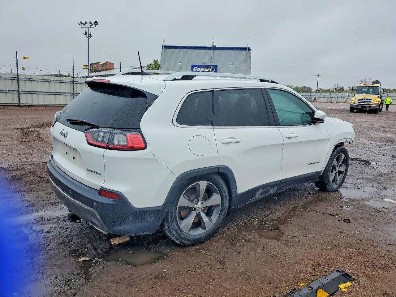 2019 JEEP CHEROKEE