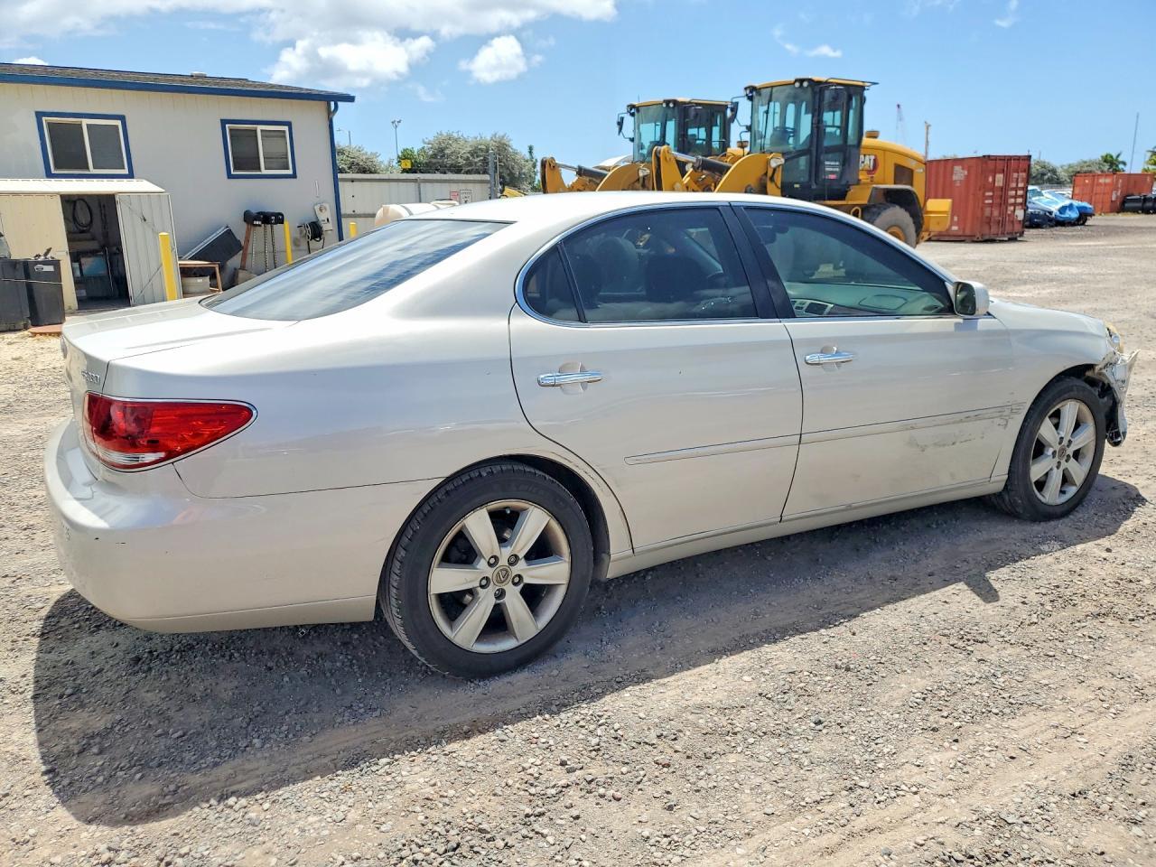 2005 LEXUS ES 330