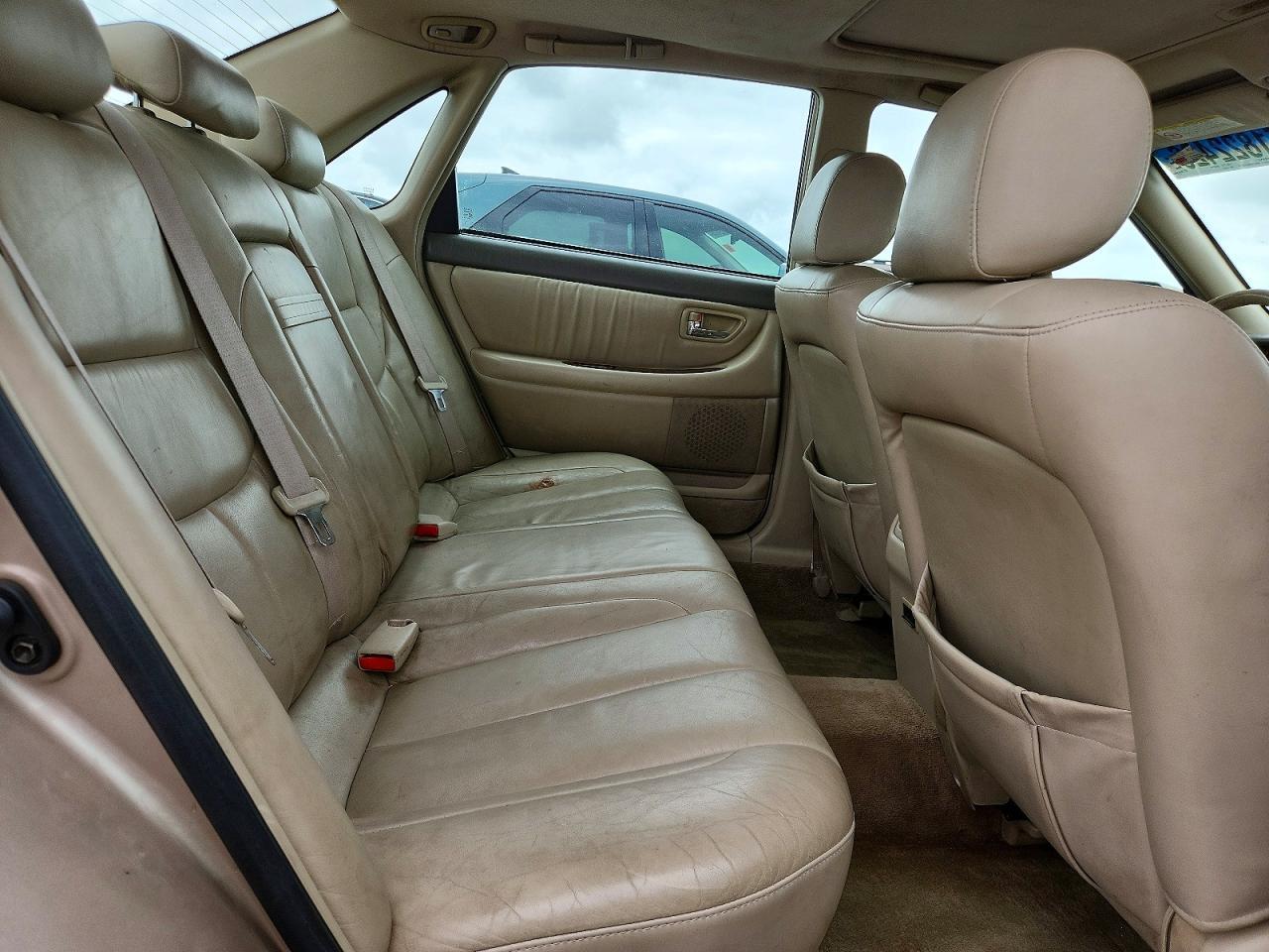 2000 TOYOTA Avalon