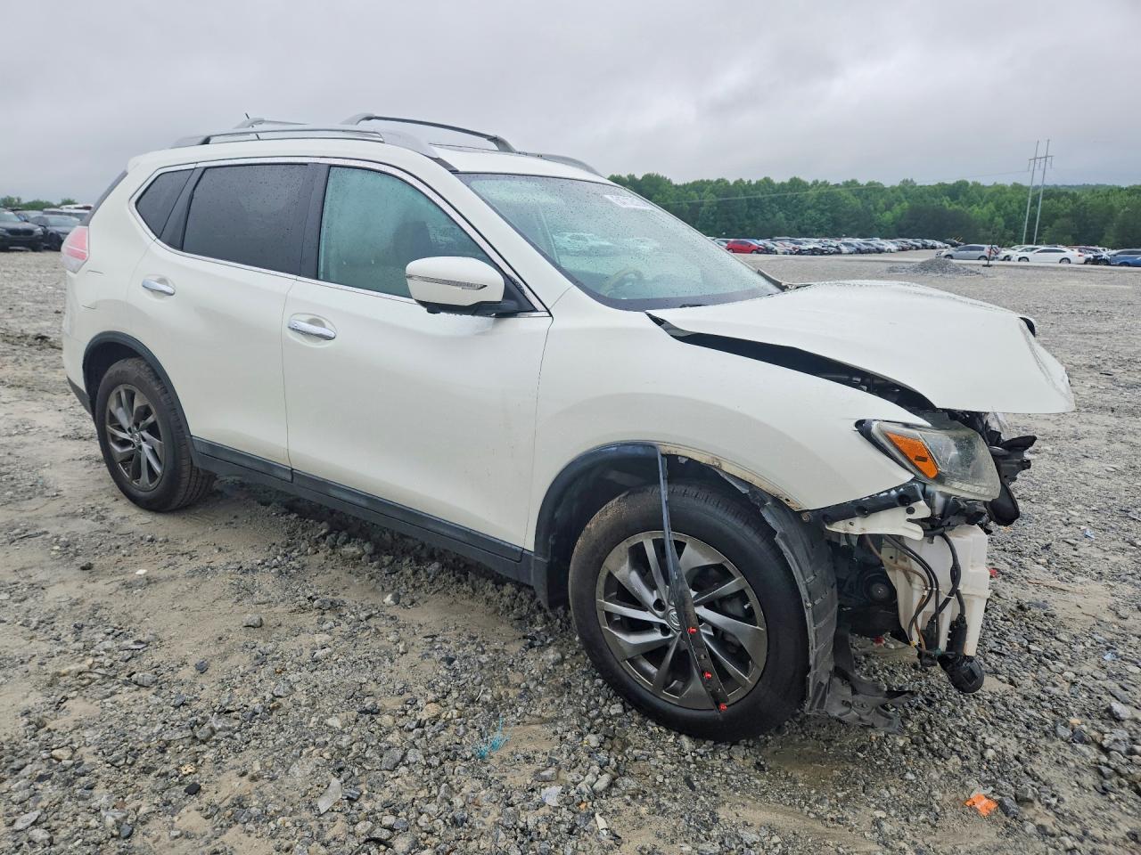 2015 NISSAN ROGUE