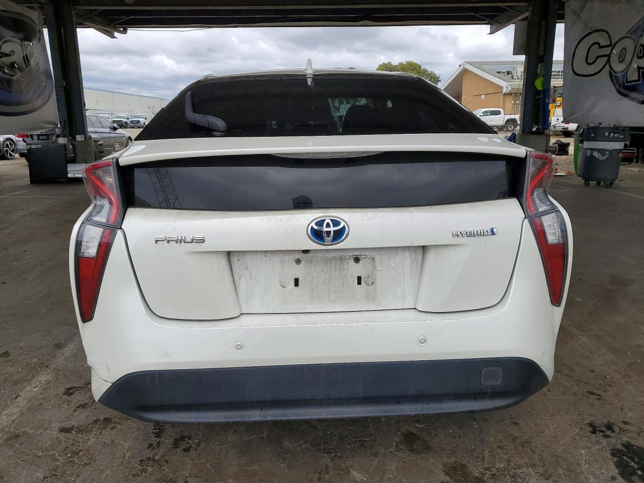 2018 TOYOTA PRIUS