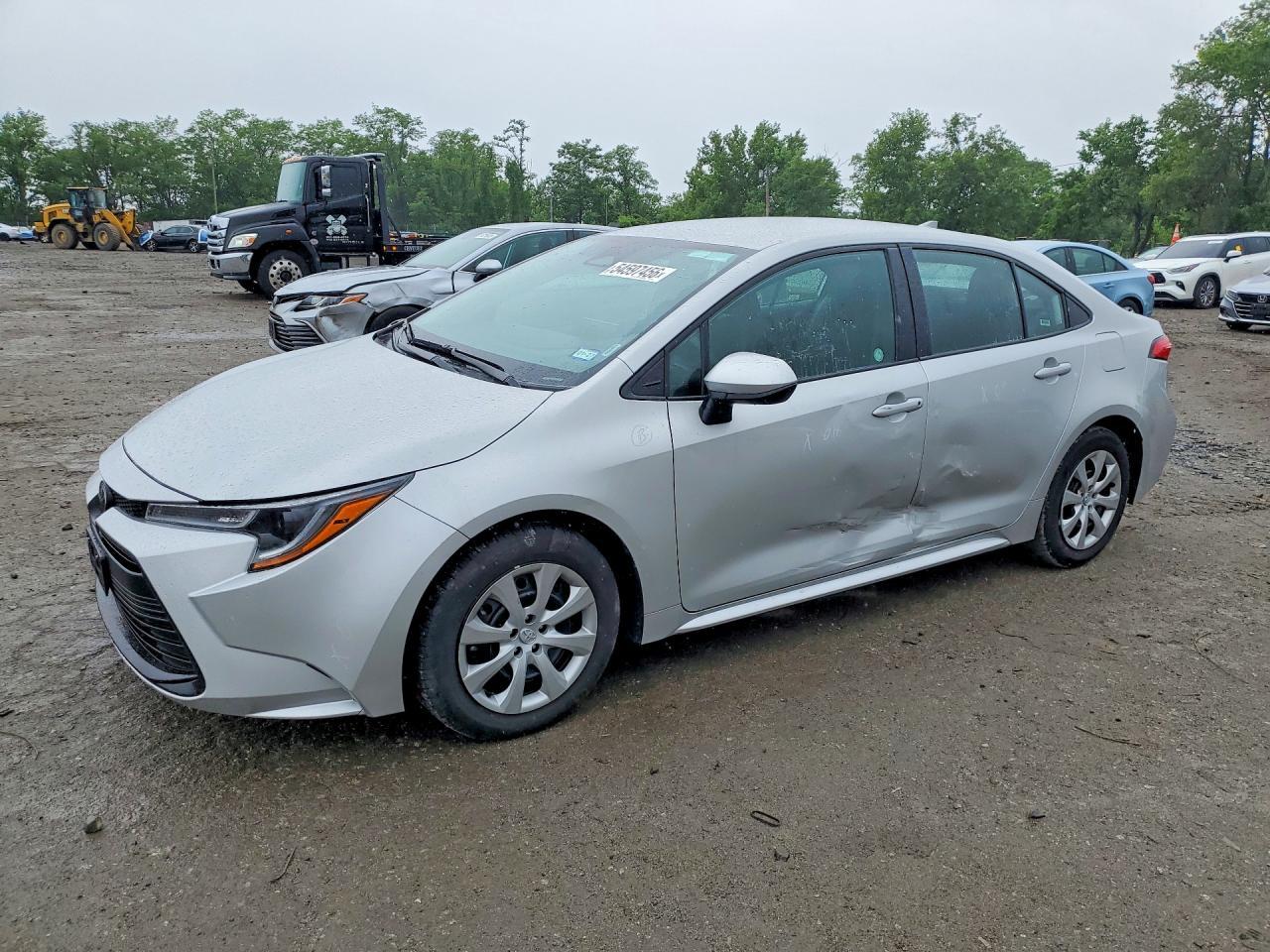 2025 TOYOTA COROLLA