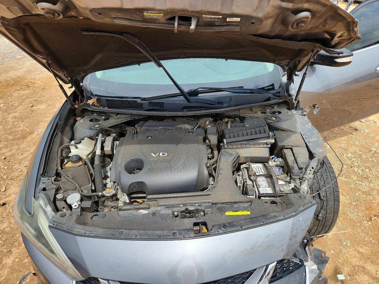 2016 NISSAN Maxima