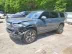 2023 RIVIAN R1s