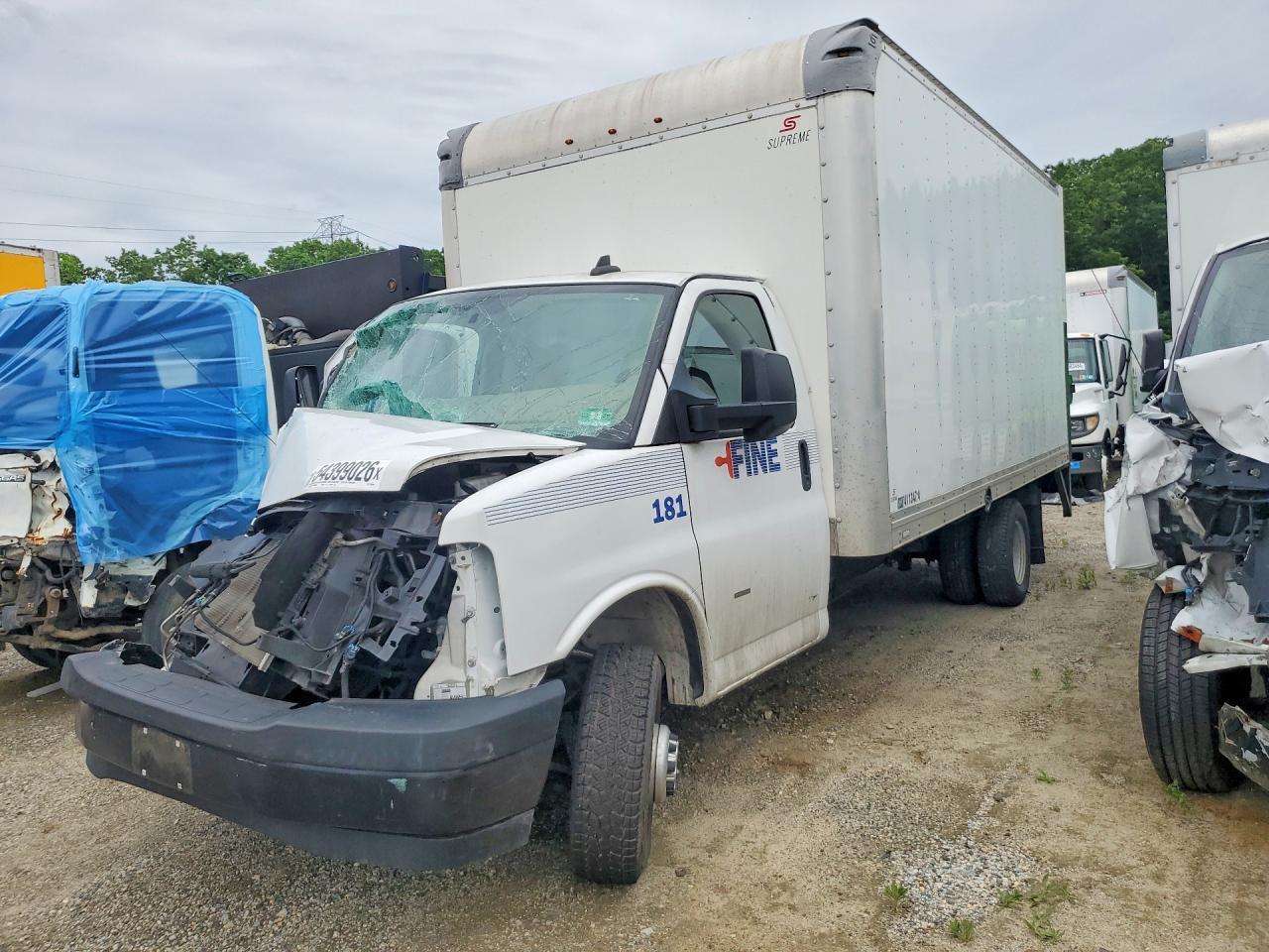 2019 CHEVROLET Express 3500