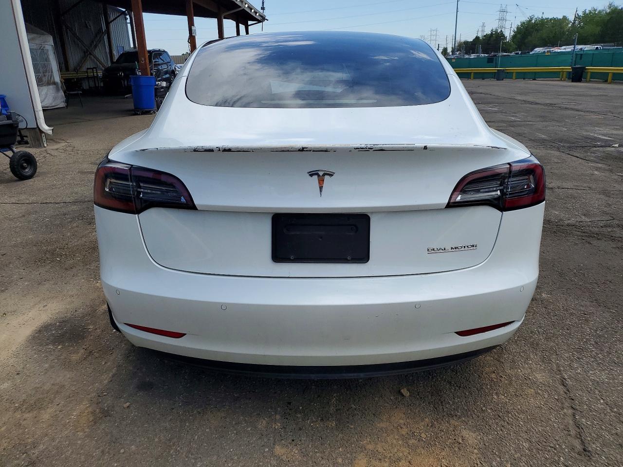 2021 TESLA MODEL 3
