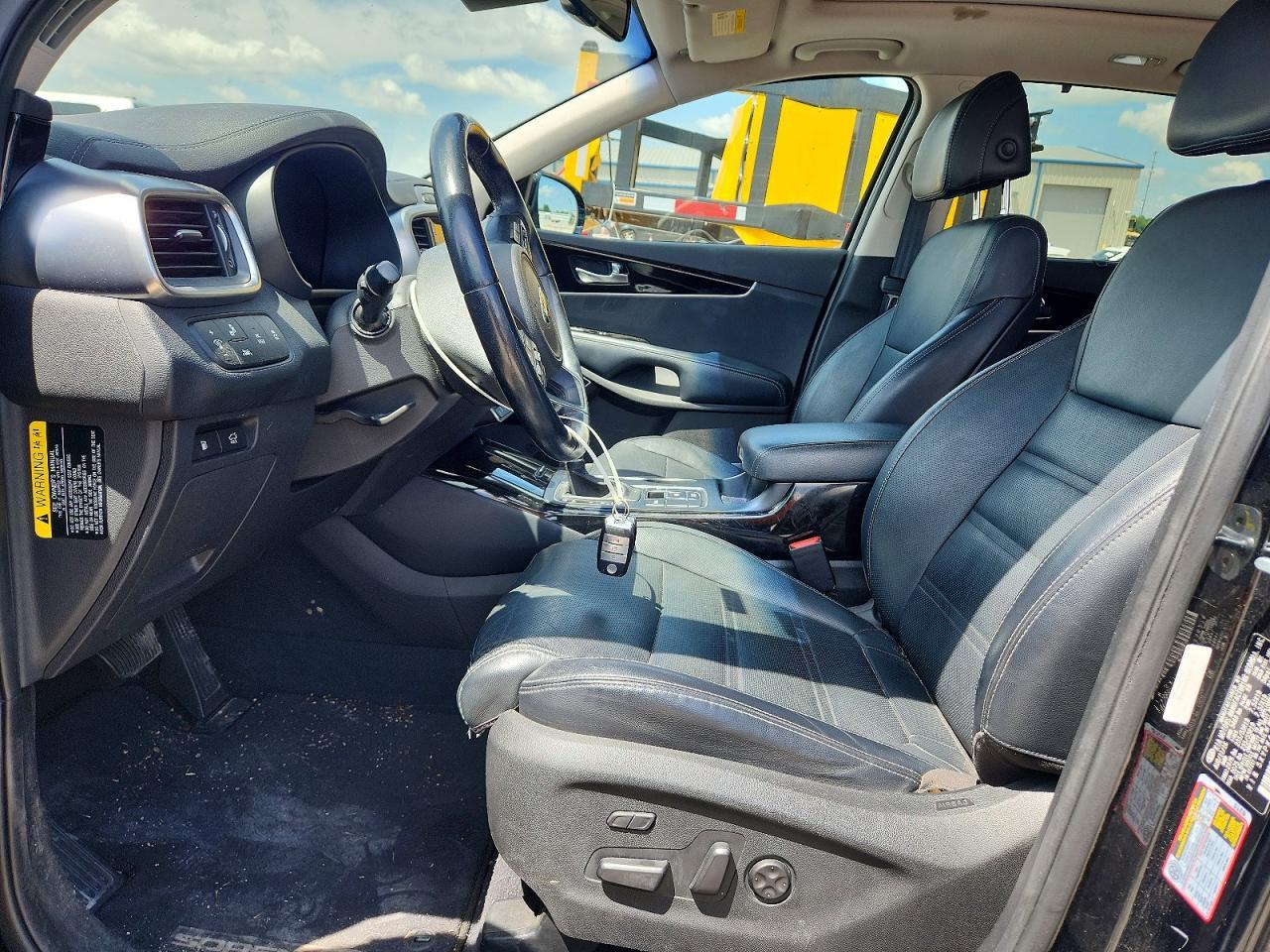2017 KIA SORENTO