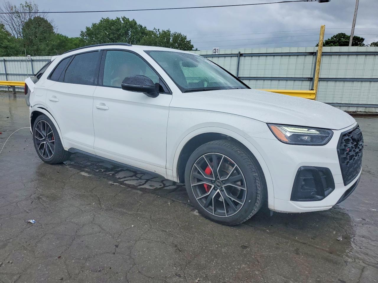 2023 AUDI SQ5