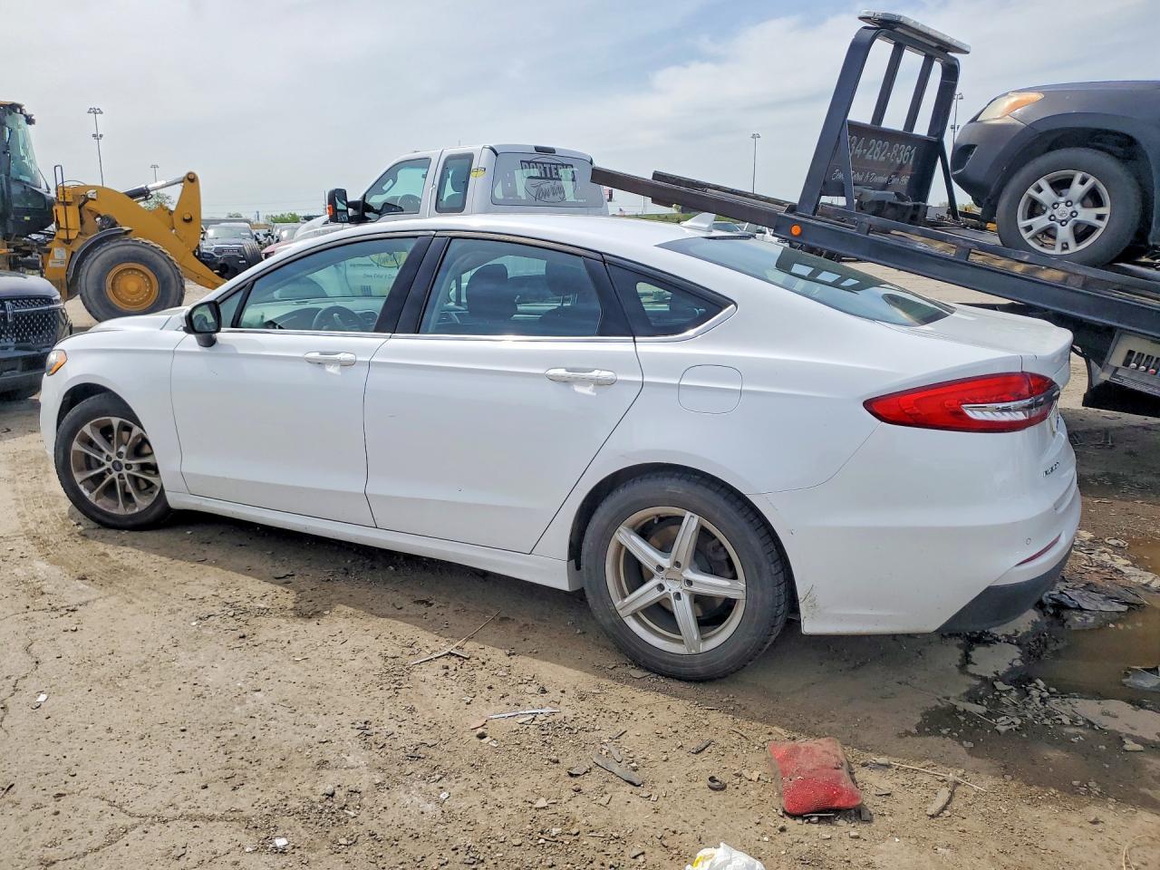 2019 FORD FUSION